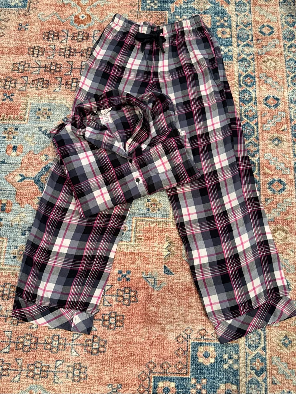 Victoria's Secret Black, Gray & Pink Plaid Pajama Set